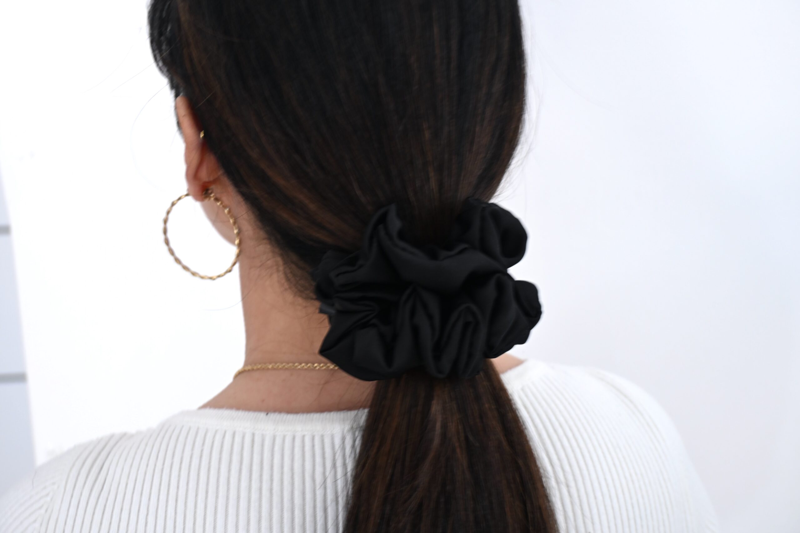 Scrunchie Czarna Satyna jedwabna Standard - obrazek 2